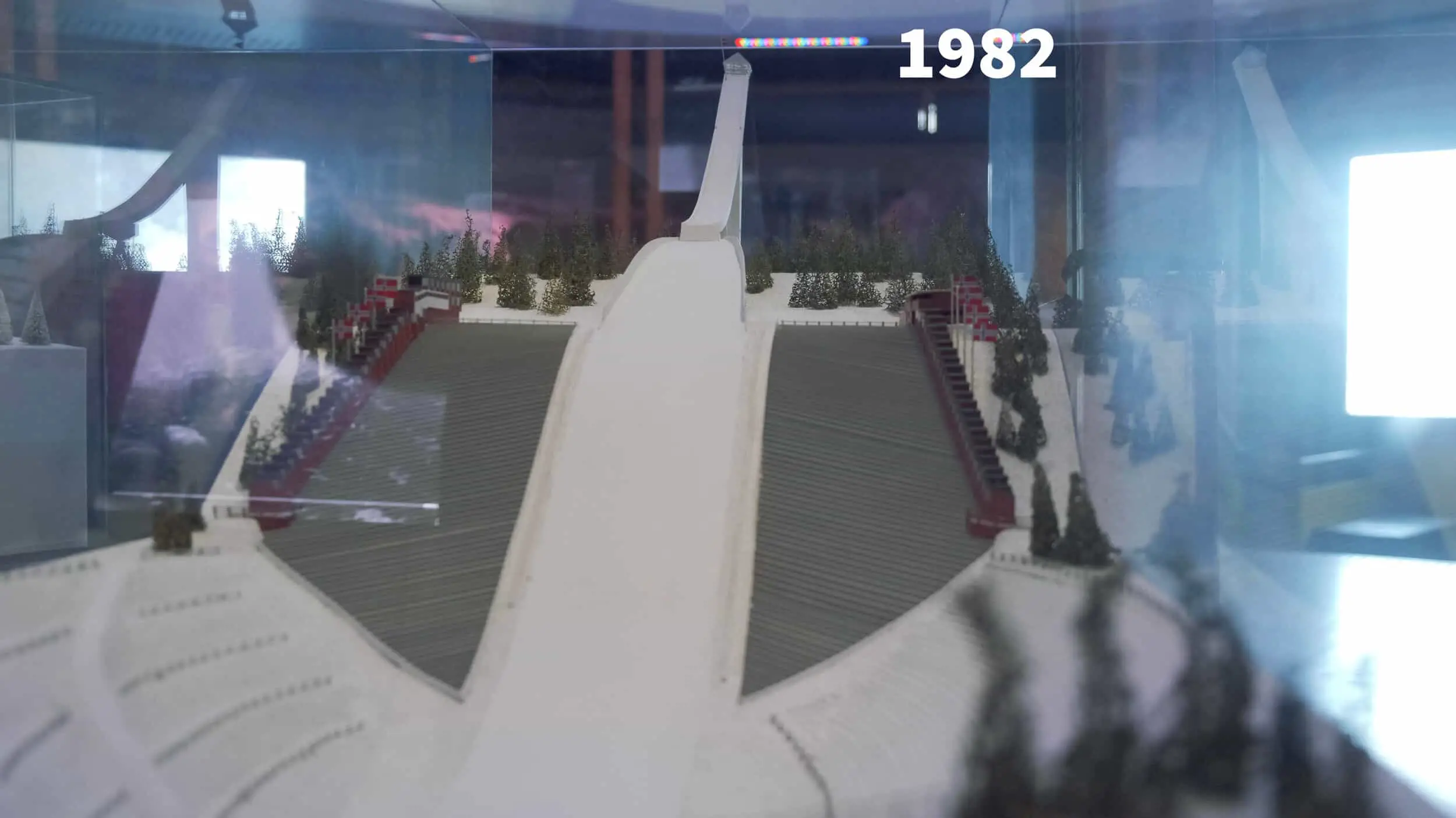 霍尔门科伦1982. jpg