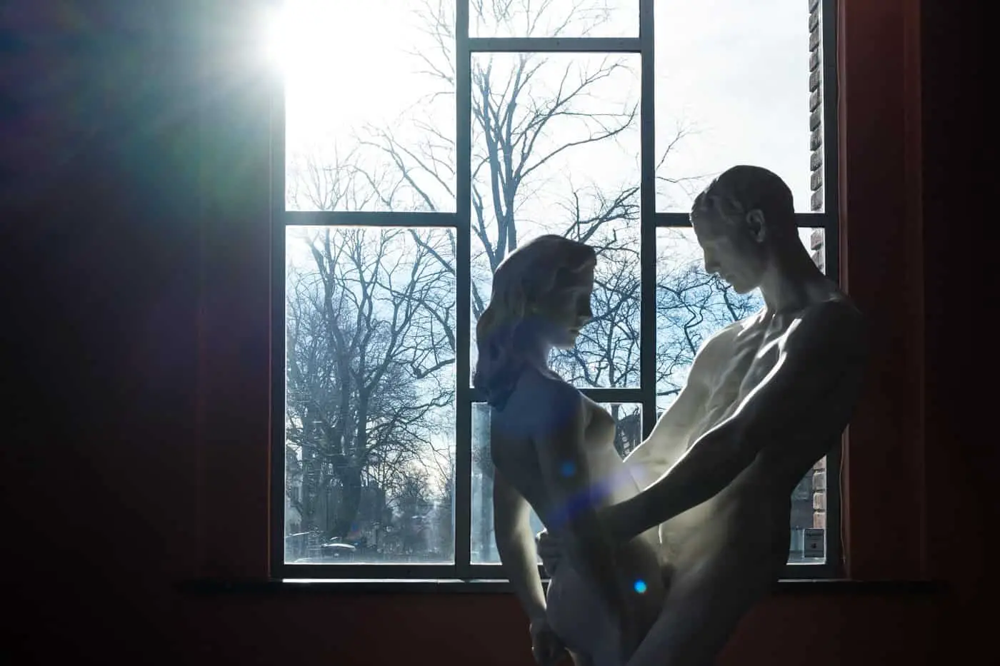 Young man and woman Vigeland