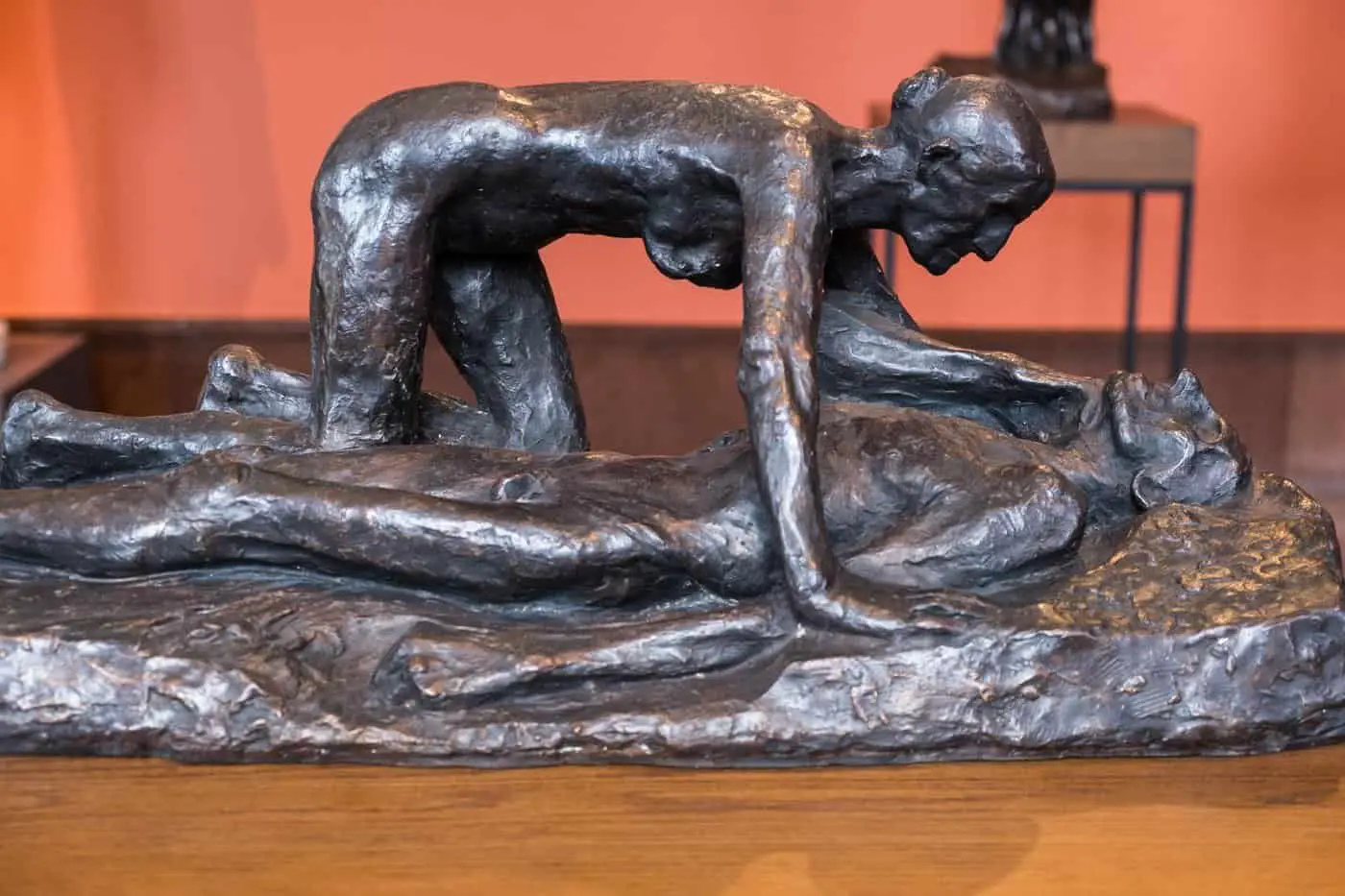 Old woman watching her husband die Vigeland